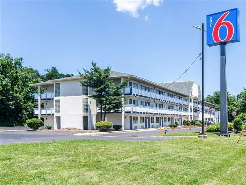 Rodeway Inn Brooklawn Exteriör bild